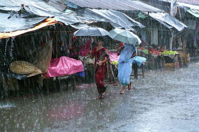 Warning issued in North Bengal, storm formed low pressure