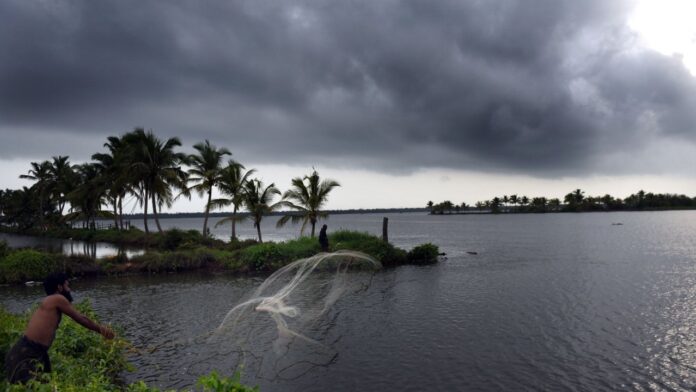 Low pressure may form again in the Bay of Bengal, the state is going to be hit by rain before Puja