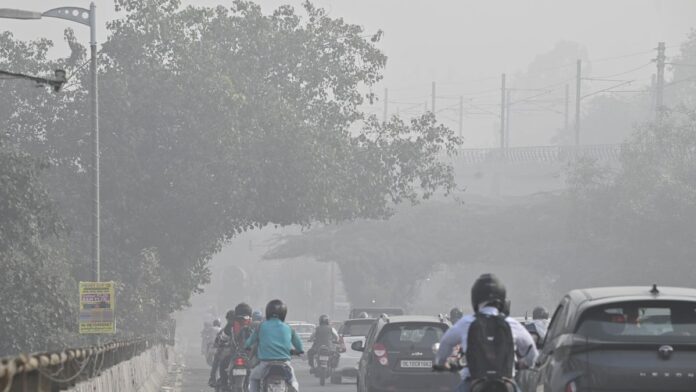 This time, the capital was covered in smog, eight restrictions were imposed to prevent pollution