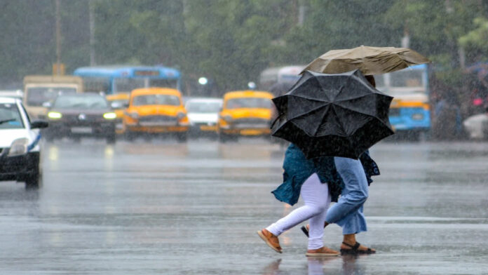 Kolkata weather report thunderstorm with lighting weekly